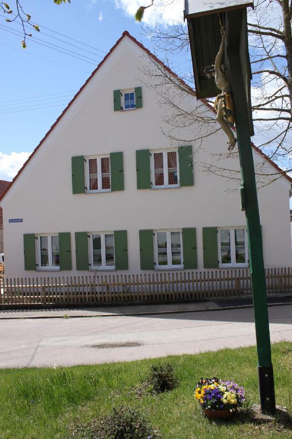 Haunsheim Ferienwohnungen Zwergbachhof מראה חיצוני תמונה